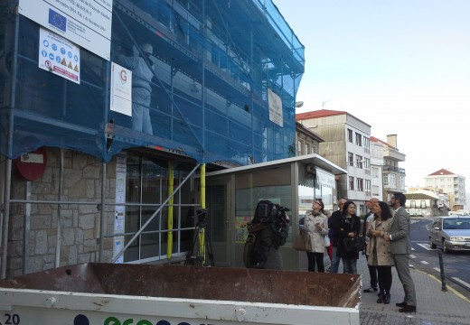A Xunta destina unha achega de máis de 45.000 euros para a reforma das fachadas da Praza de Abastos de Porto do Son